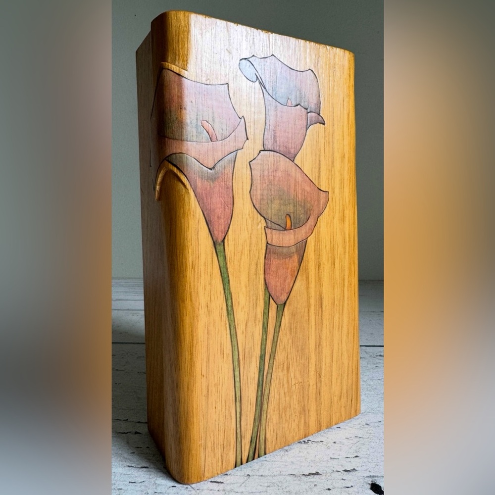 Vintage Wooden Keepsake / Jewellery Box Made in Canada by Lucille Pancyr